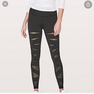 Wunder under mesh leggings